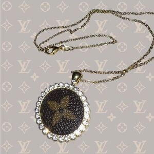 Custom Luxury Designer Necklace With CZ Halo